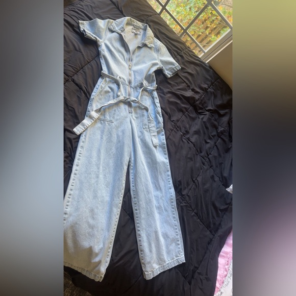 Forever 21 Light Blue Denim Jacket - Picture 3 of 10